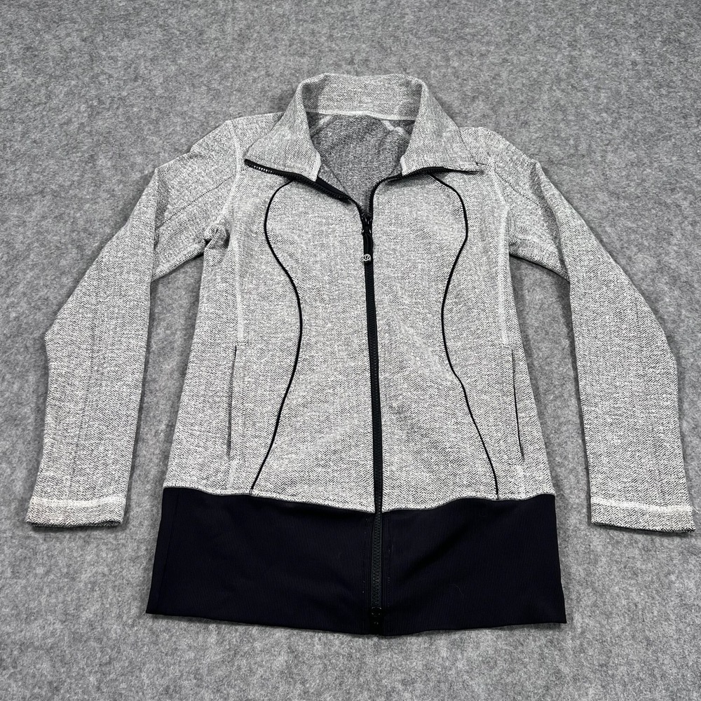 Lululemon Athletica Heathered Herringbone Black White Nice Asana Jacket Size 6